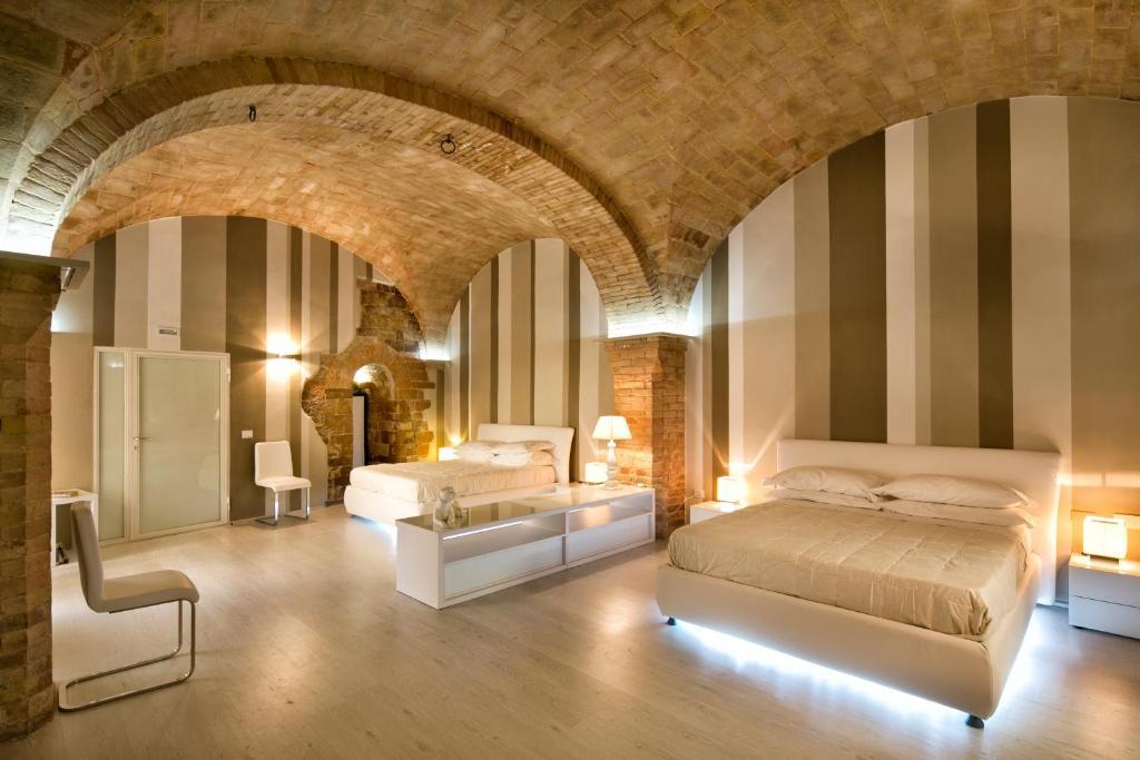 מונטפאלקו Hotel Degli Affreschi חדר תמונה